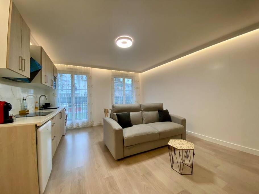 Suite Maximilien Near Disneyland Bussy-Saint-Georges Exterior foto